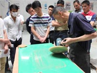 第七期广州澳门沙金玻璃钢模具培训班打磨抛光篇